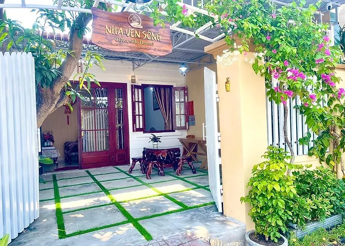 Nha Ven Song Phan Thiet