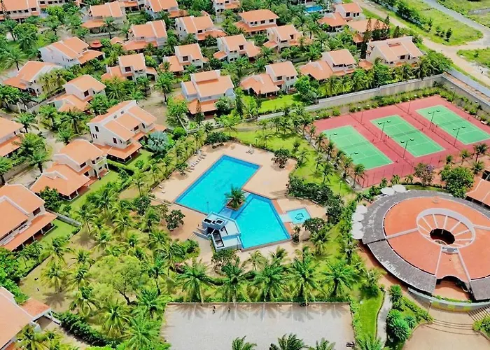 Villa Domaine Mui Ne Phan Thiet Travel