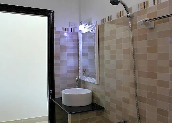 Phuong Tay Guest House Mui Ne