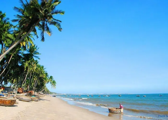 Nha Nghi Tropical